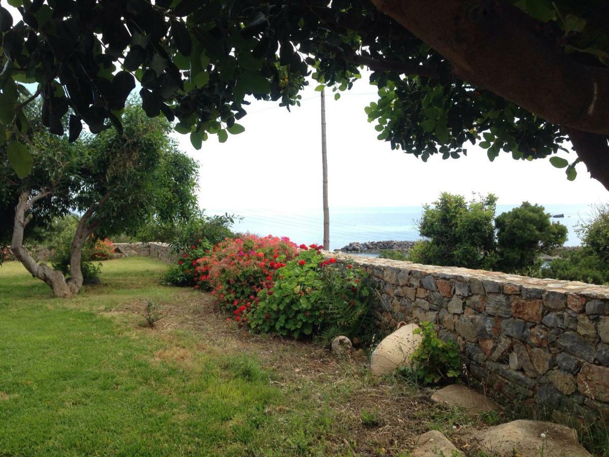 Kioni Villas Frangocastelo Bagian luar foto